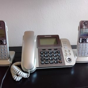PANASONIC Corded / Cordless Phone System with Answering Machine